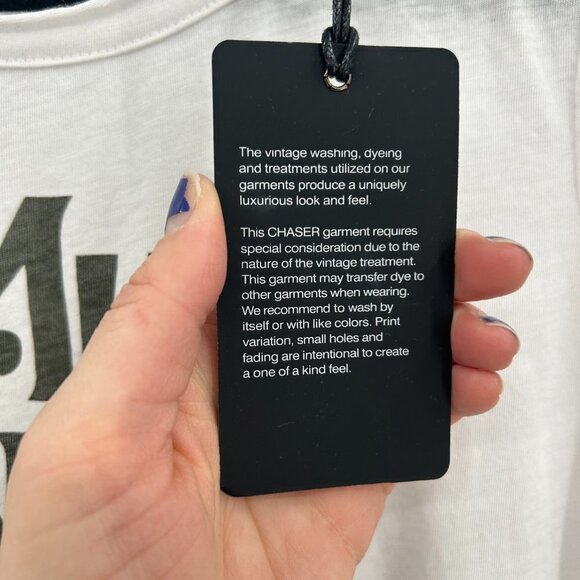 NWT CHASER *Flawed* White Black So Much Wine So Little Time Burnout Shirt Medium - Picture 5 of 6